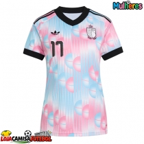 Camisa de Futebol Bélgica Charles De Ketelaere #17 Equipamento Secundário Mulheres Mundo 2026 Manga Curta